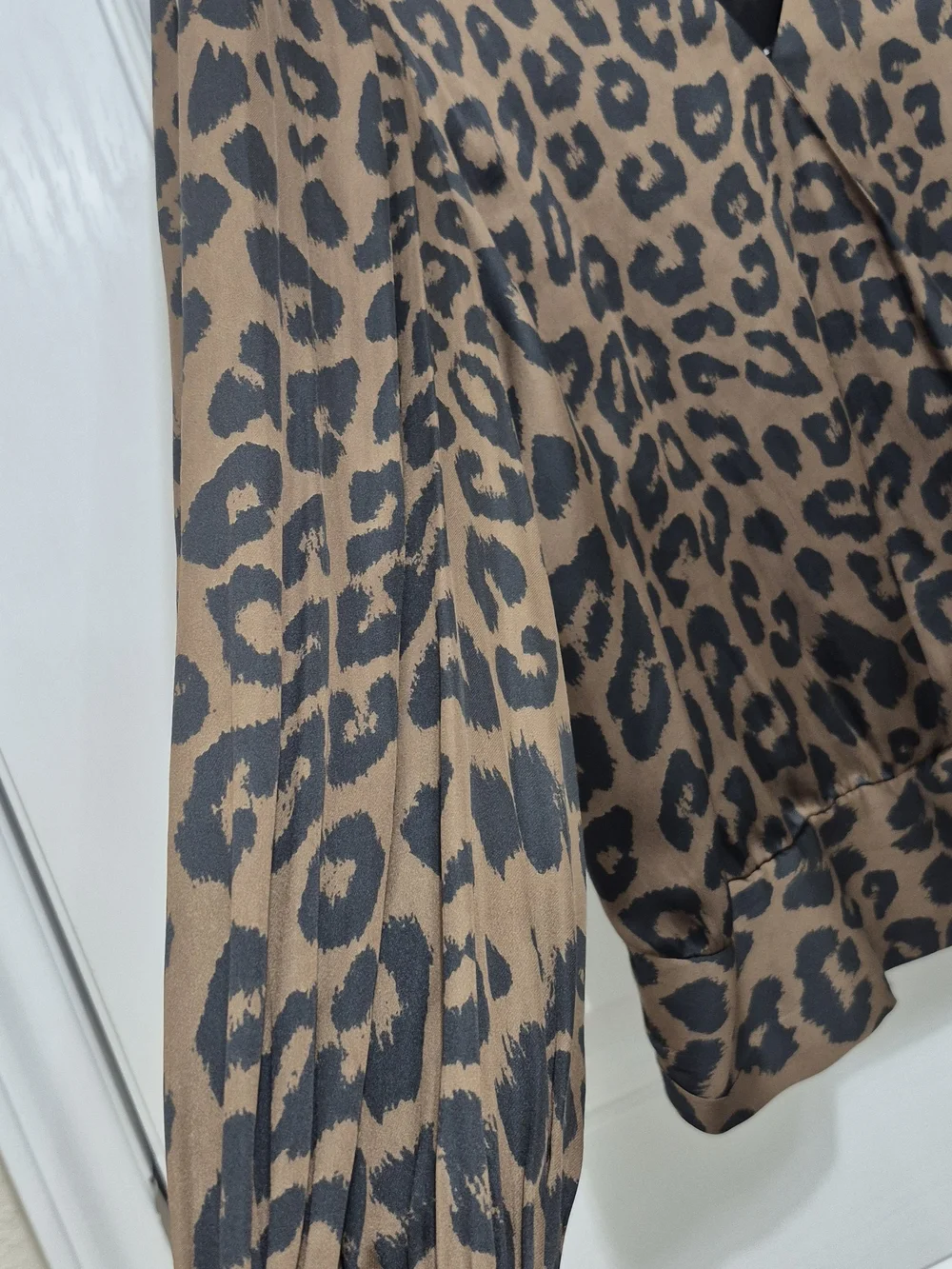 Banana Republic Brown and Black Leopard Print Tie-Waist Blouse